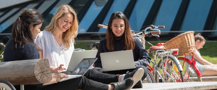 Melbourne Undergraduate Scholarship